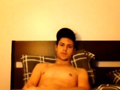 Twink's Amateur Striptease and Webcam Jerk Off Session