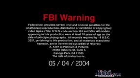 Jayna spreads her pussy