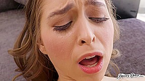Riley Reid Loves Getting Her Pussy Eaten