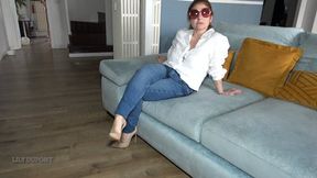 MISTRESS LILY DUPONT : LICK THE FEET AT MY SISTERHOOD