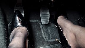 a journey to work - hardcore revving