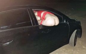 Cuckold Leaves Wife with Her Butt Exposed at the Car Window to Strangers in Public!