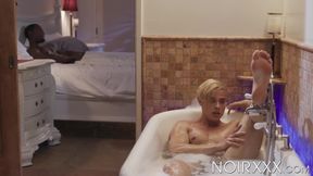 DeAngelo Jackson barebacks Alam Wernik after cock sucking