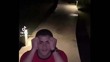 Mamado y guapo bailar&iacute_n