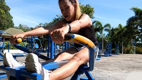 ”Workout with big boobs Thai MILF amateur GF who pleased him at home”