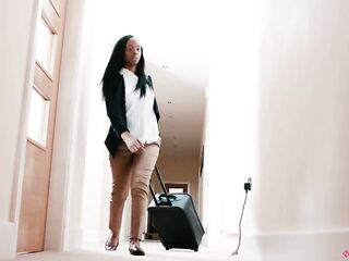 KILLERGRAM - Lola Marie Relieves Stress With Her Chef Ally’s Massive Jock And Creamy Peculiar Sauce