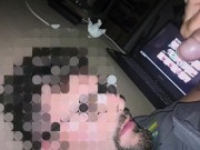 Ich spritze in meinem Mund ab