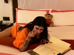 Paki Hoe Mia Khalifa Returns to Porno