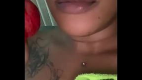 T&eacute_r&eacute_sa &Eacute_lisa Angola girl