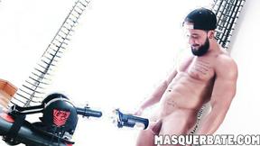 ”Inked hunk reaching a full potential with fake butt machine”