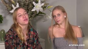 Zoe und Sirena fingern sich gegenseitig intensiv zum Hehepunkt - Big tits euro lesbians