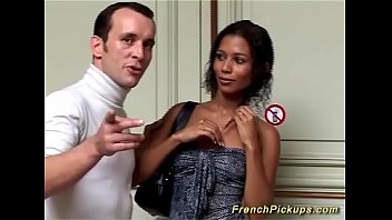 French babe gets her black hole stretched for anal pleasure