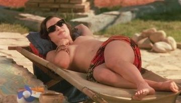 Rachel Weisz: Her Very Breast Nudes