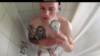 Muscular Gay Stud Mickey Rush Enjoys Watersports and Shower Play