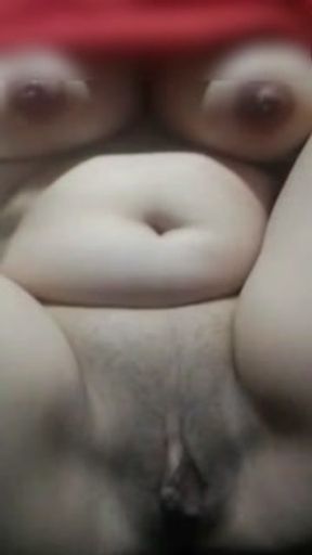 I am hot who want fuck me?