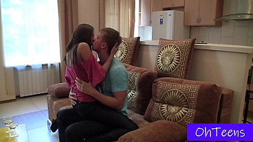 Anna Meets Her BF in a Hotel