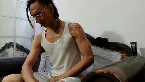 con ropa se consuela y eyacula con cautela: raba erre pro