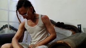 con ropa se consuela y eyacula con cautela: raba erre pro