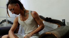 con ropa se consuela y eyacula con cautela: raba erre pro