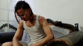 con ropa se consuela y eyacula con cautela: raba erre pro