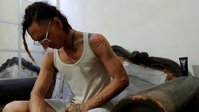 con ropa se consuela y eyacula con cautela: raba erre pro