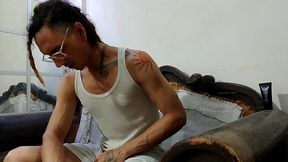 con ropa se consuela y eyacula con cautela: raba erre pro