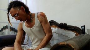 con ropa se consuela y eyacula con cautela: raba erre pro