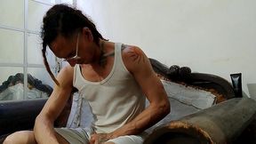 con ropa se consuela y eyacula con cautela: raba erre pro