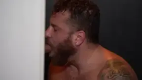 BROMO.com: Piercing american hunk digs gloryhole