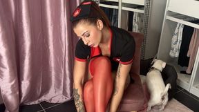 une infirmiere salope qui te chauffe...toujours gratuit pour mes fans