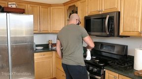 Uncontrollable Sneezing Interrupts Cleaning: wmv version