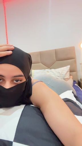 Shy hijab girl turns slutty &amp; shows off her Arab butt solo twerk tease from Muslim babe