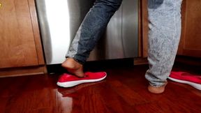 goddess brandon wetting tight sexy jeans