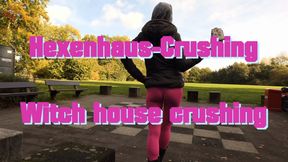 Destroy the witch house

Hexenhaus zerstören