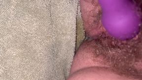 Hairy Pussy Squirting POV