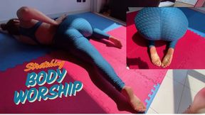 Watching the goddess stretching (720)