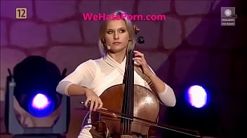 Violinists show upskirt oops as they perform live