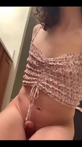 Masturbate with Me - See Who Cums First
