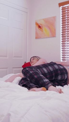 Spectacular moment from &quot;Sharing a bed with stepmom while on holiday&quot;