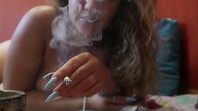 IM LAY DOWN on my bed thinking on your DICK AND A CIGARRETE