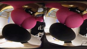 3DVR180 ANNA ERER Hip Humiliation