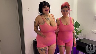 4K BOUNCING HUGE BOOBS JUMPING TITS ASS SHAKING BELLY FETISH
