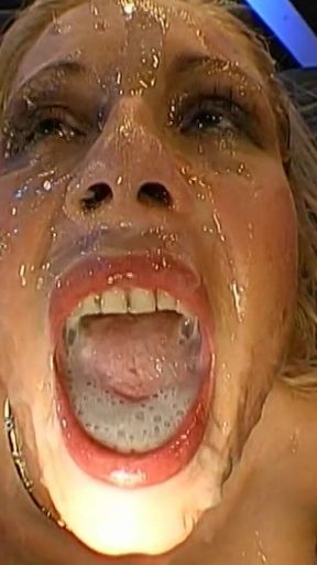 Ggg John Thompson - Squirt Party on the Big Tits
