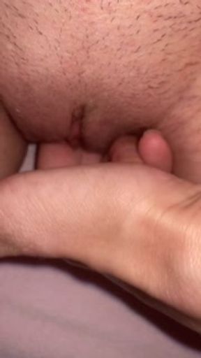 Virgin girl is fingering herself
