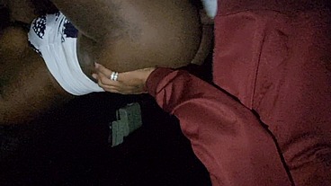 Garoto se Deu Bem Pegou a Negra mais gostosa da festa e comeu