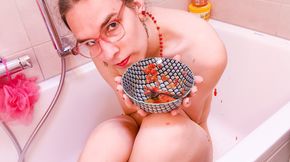 It&#039;s a fruit, silly! (Trans MILF Odette Vesper play with food and oil in bathtub)