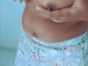 Sri lankan cheating wife online sex - ගෑනි මට පෙන්නම ඔෆිස් කොල්ලට දීපු සැප කැරි බඩ්ඩක්