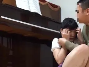Asian piano teacher has sex and secret camera