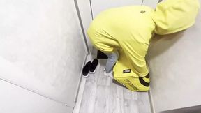 Food Delivery Girl Apologizes for Long Delivery with Blowjob and Hard Doggystyle Fuck