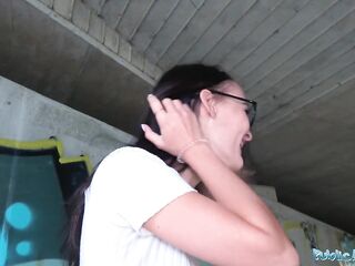Public Agent Hawt Czech body screwed beneath public bridge after sucking knob